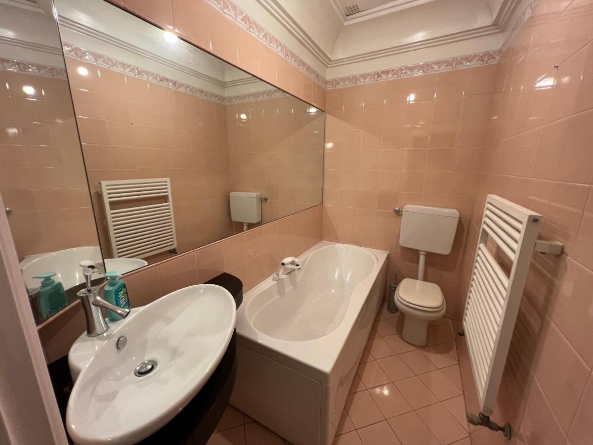 Casa Roma Rooms& Apartmens パドヴァ エクステリア 写真
